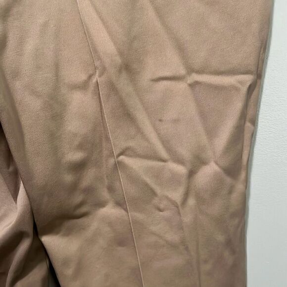 Dockers Men's Khaki Classic Fit Flat Front Career Work Dress Pants W38 L29 - Picture 8 of 10